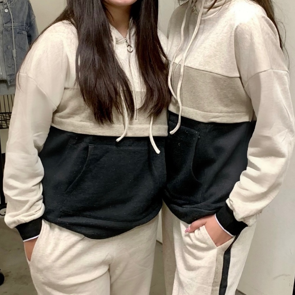 NWT Hoodie ivory color block with zipper by FATE